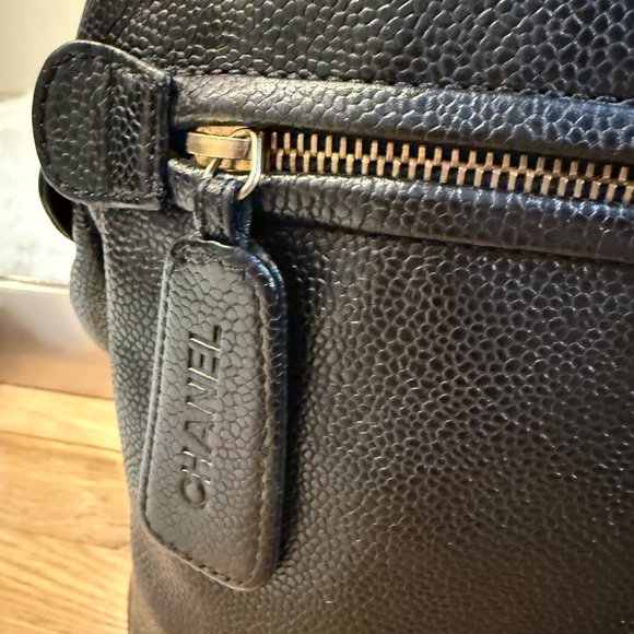 Chanel Black Leather Tote Bag - Picture 6 of 17